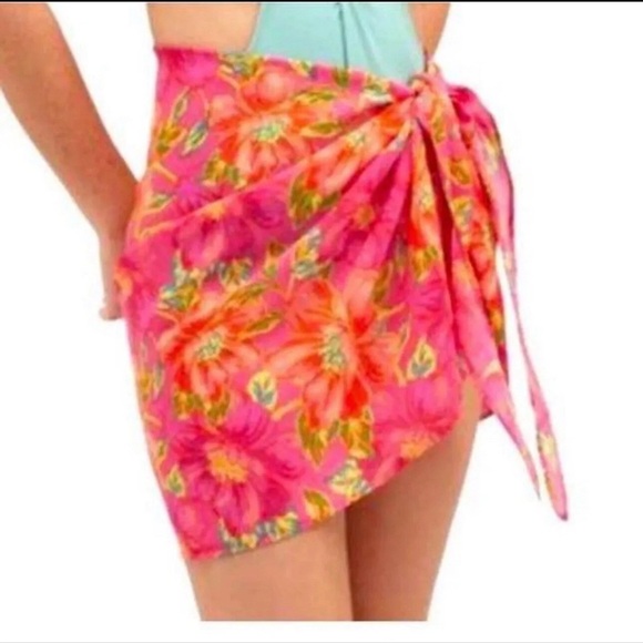 Beach Riot Other - NWOT O/S Beach Riot Wrap Sarong